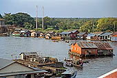 Tonle Sap - Prek Toal floating village - floating houses